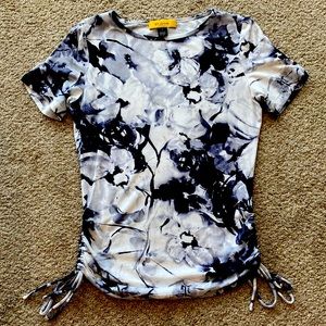 St. John blue and gray tee with side ties at waist